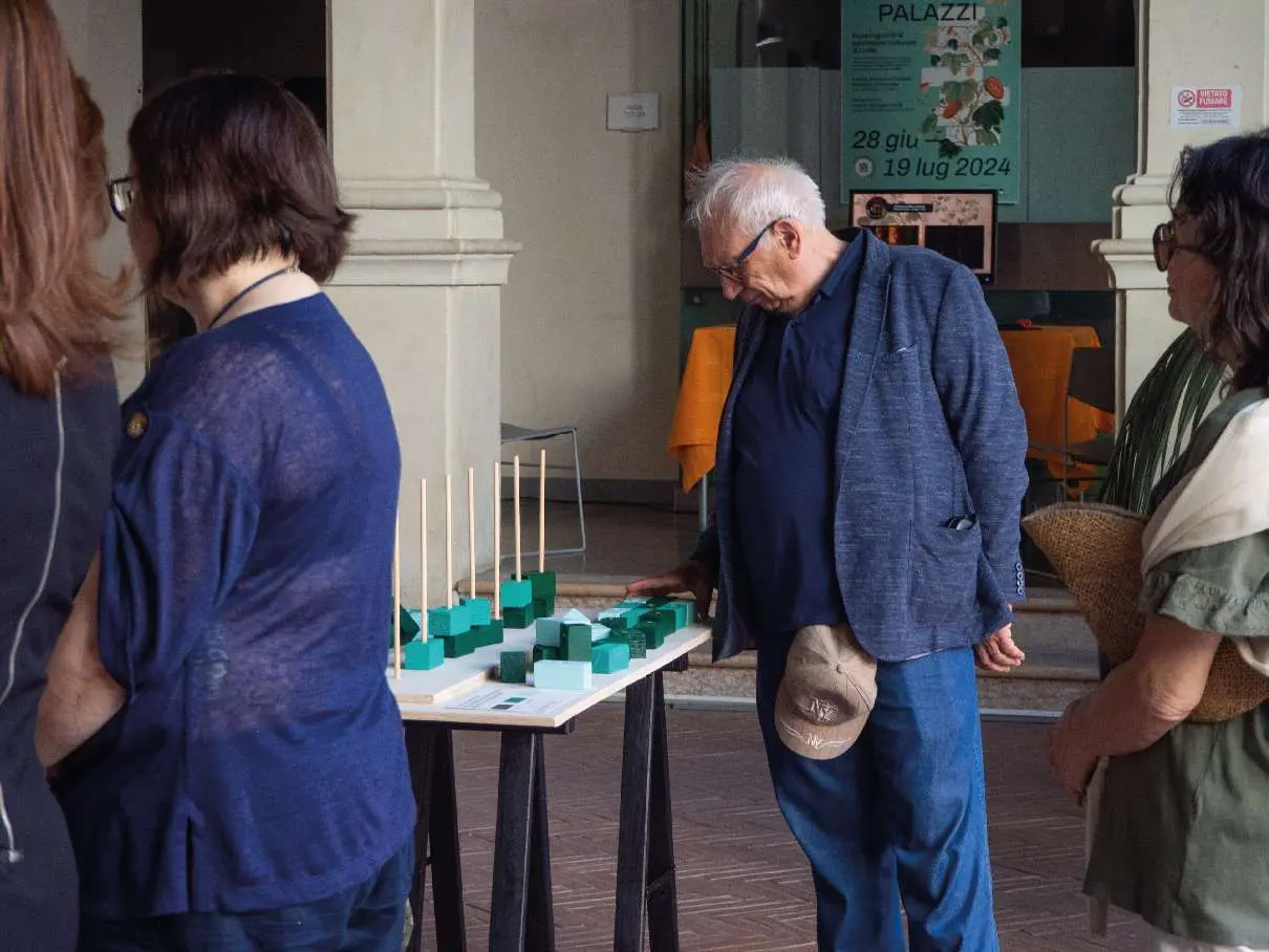 Altre storie di Libri e palazzi