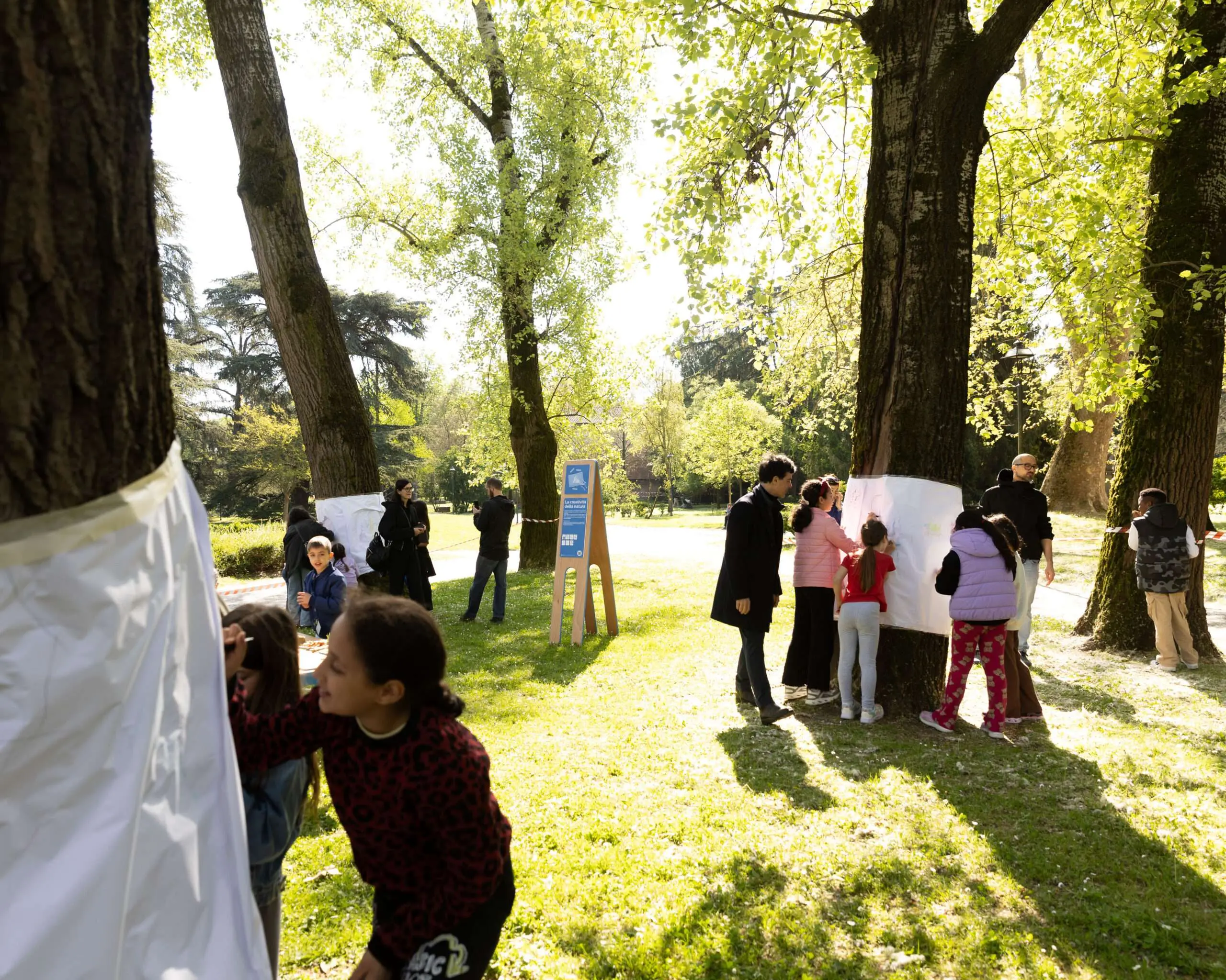 Path Percorso nel Parco Massari